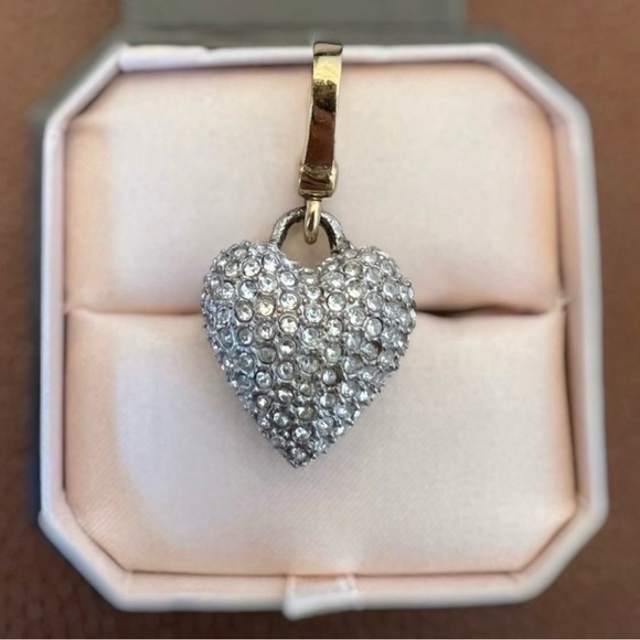 Vintage Juicy Couture Pave Heart Charm with Box - Picture 2 of 4